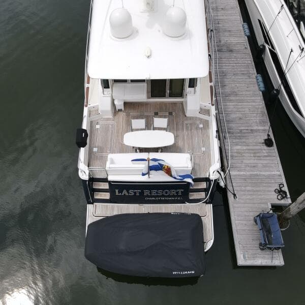 2021 Sabre 58 Salon Express