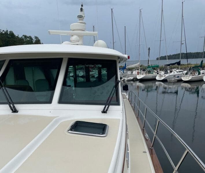 2021 Sabre 58 Salon Express