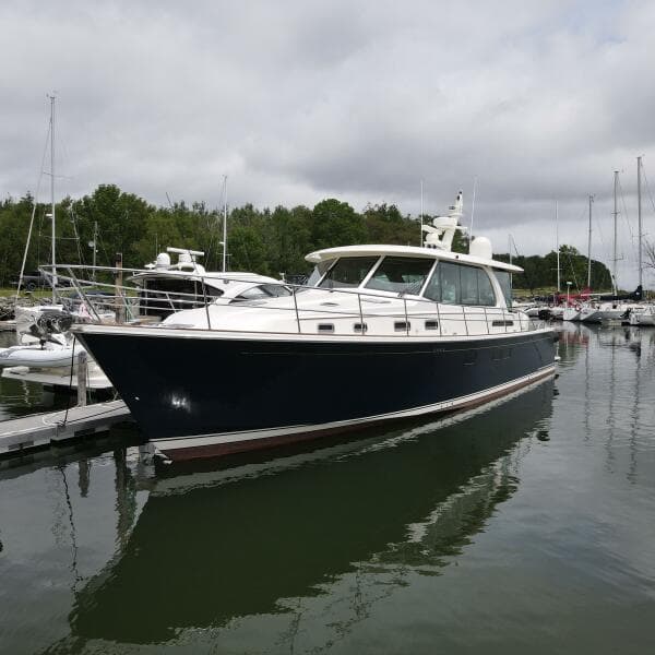 2021 Sabre 58 Salon Express