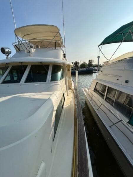 1984 Hatteras 53 Extended Deck Motor Yacht