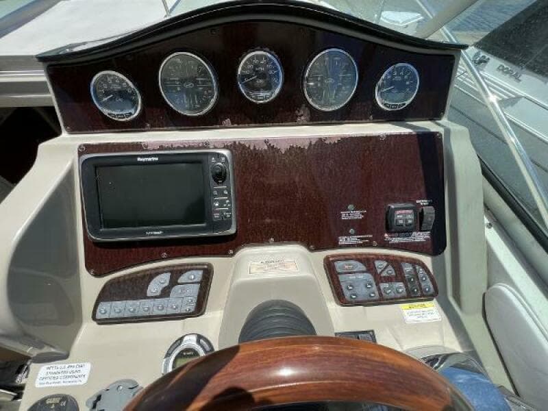 2012 Sea Ray Sundancer