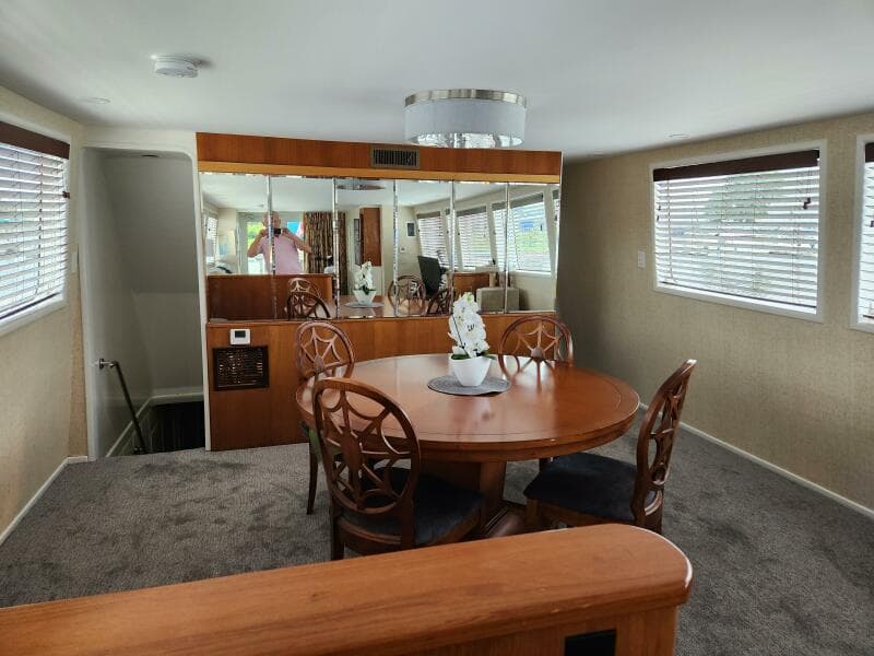 1990 Inace Expedition 88