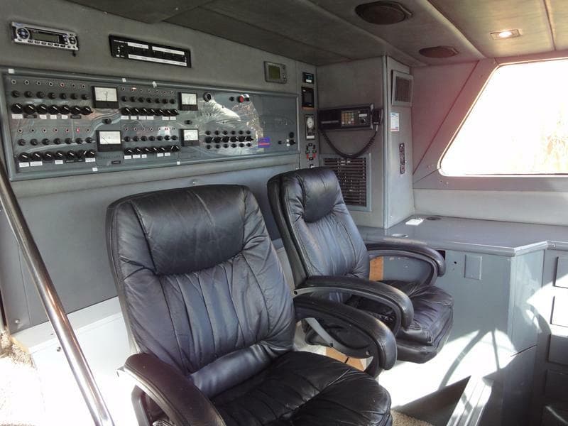 1990 Inace Expedition 88