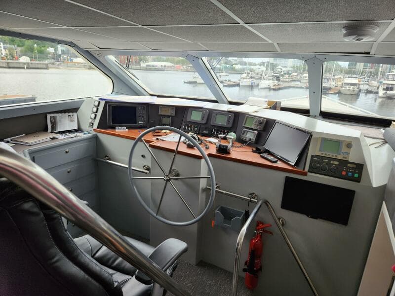 1990 Inace Expedition 88