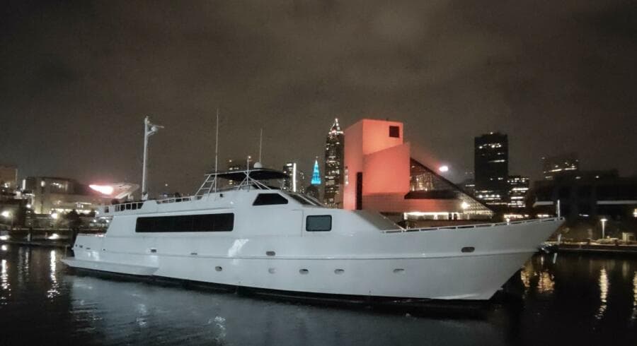 1990 Inace Expedition 88