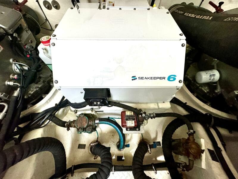 2020 Cruisers Yachts 50 Cantius