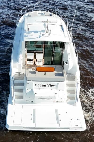 2020 Cruisers Yachts 50 Cantius