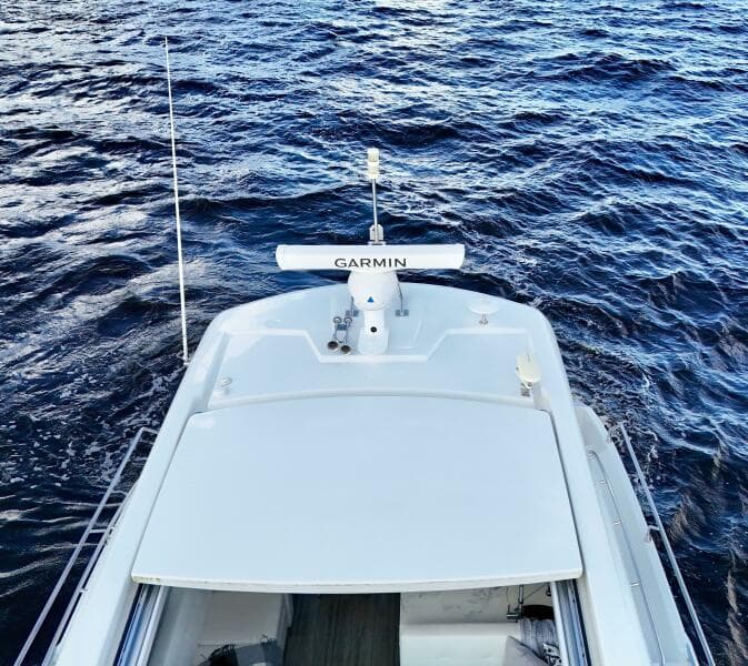 2020 Cruisers Yachts 50 Cantius