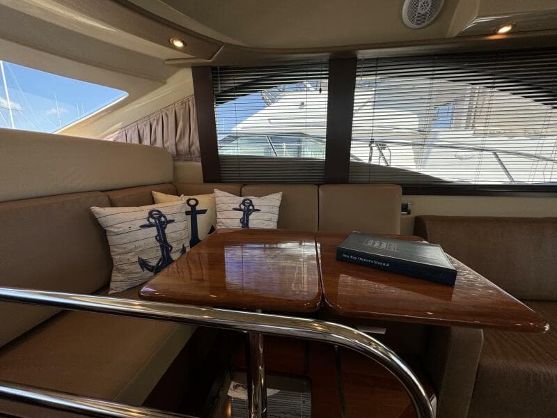 2007 Sea Ray 36 Sedan Bridge