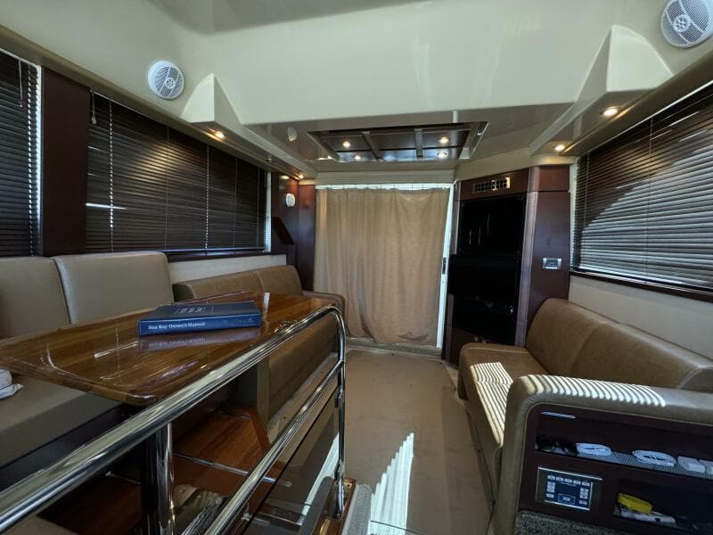 2007 Sea Ray 36 Sedan Bridge