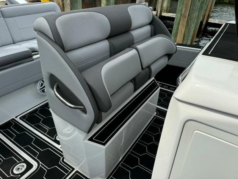 2024 Nor-Tech 392 Super Fish