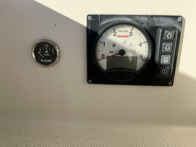 2017 Com-Pac 23 Mk IV D