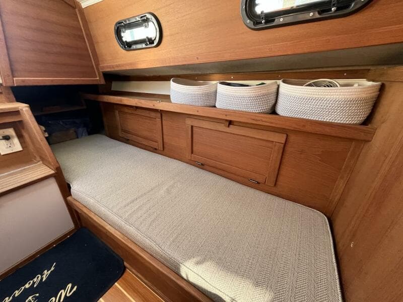 2017 Com-Pac 23 Mk IV D