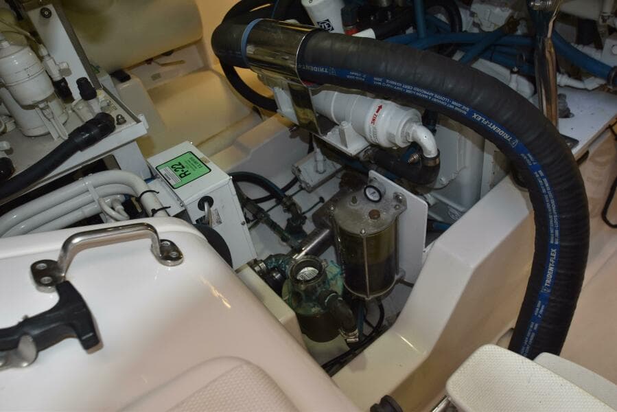 2008 Cabo 43 Convertible