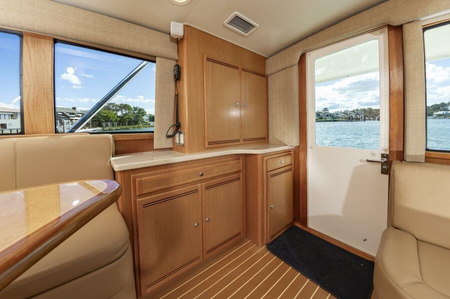 2008 Cabo 43 Convertible