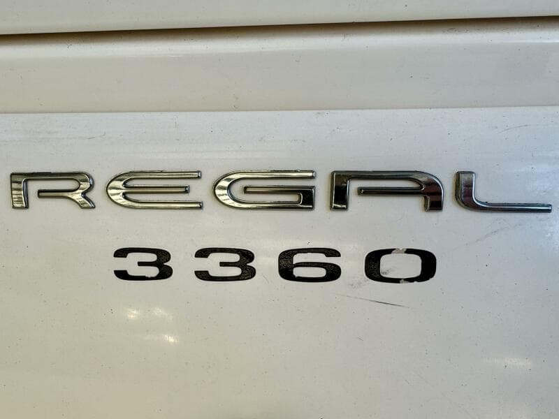 2006 Regal 3360 Window Express