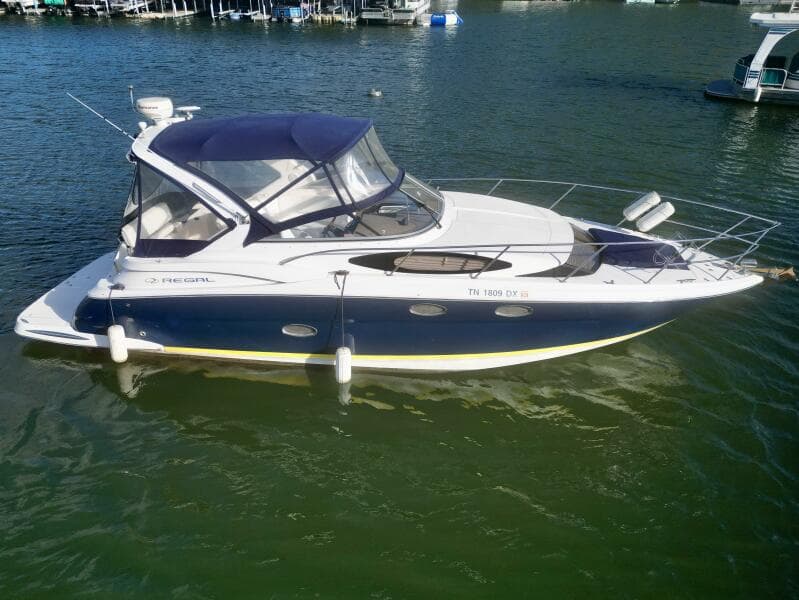 2006 Regal 3360 Window Express