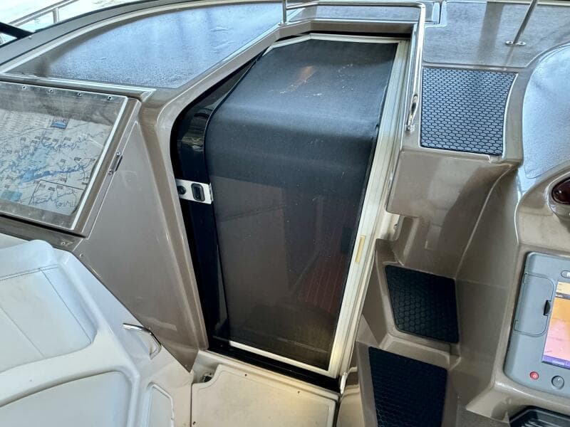 2006 Regal 3360 Window Express