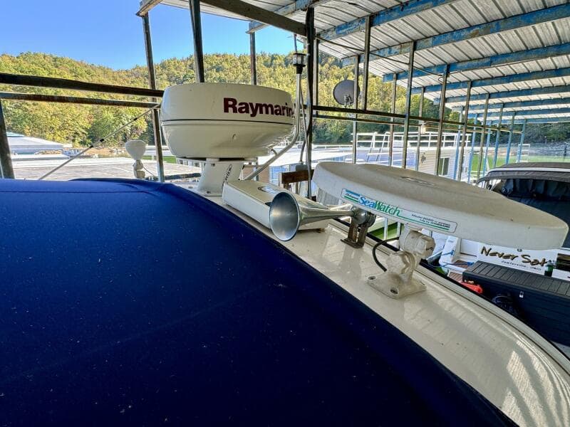 2006 Regal 3360 Window Express