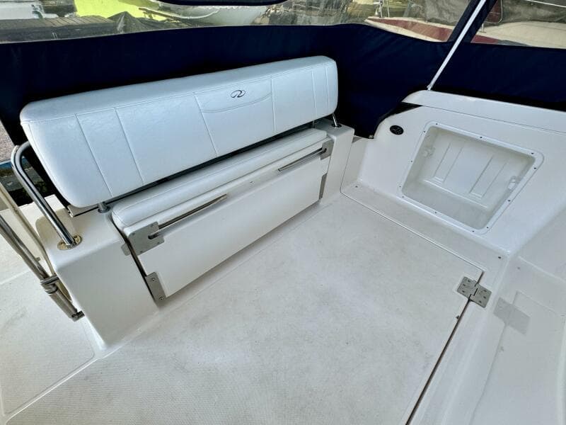 2006 Regal 3360 Window Express