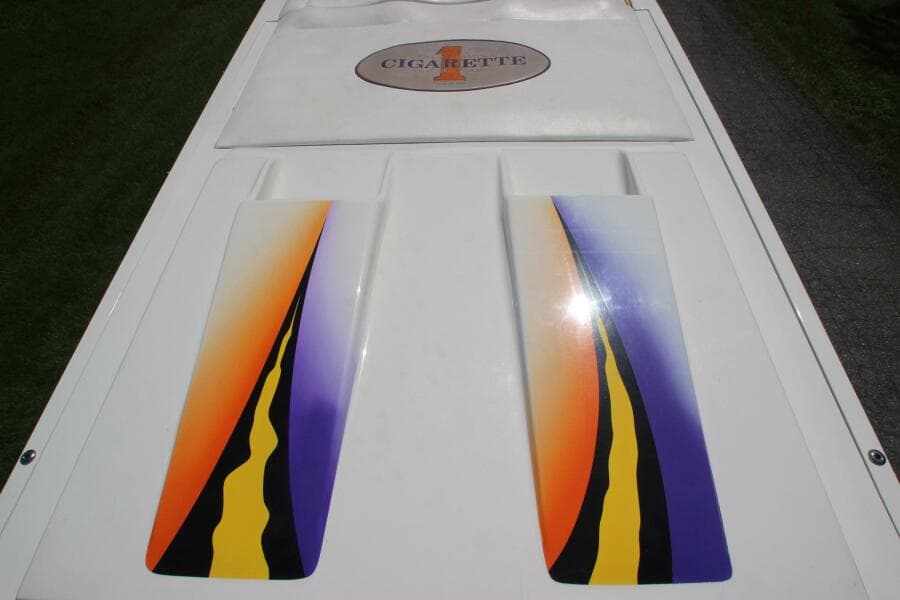 2001 Cigarette Rough Rider