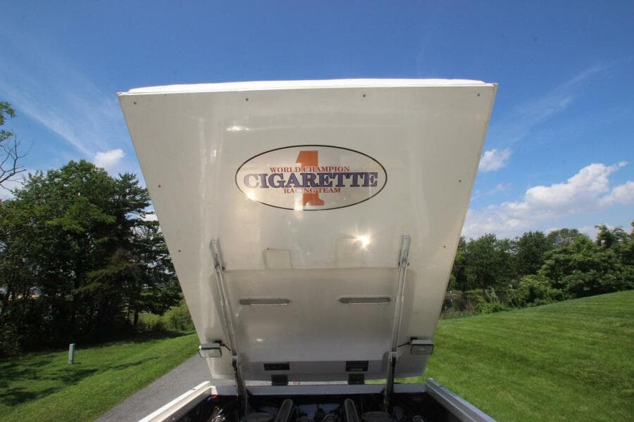 2001 Cigarette Rough Rider