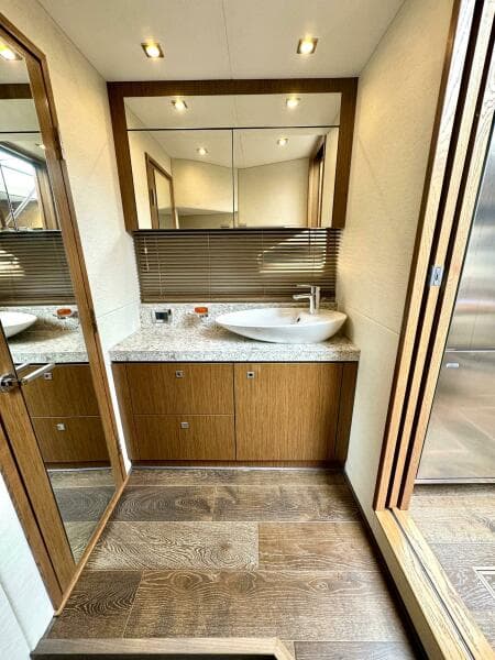 2017 Sea Ray 510 Sundancer