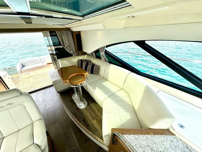 2017 Sea Ray 510 Sundancer