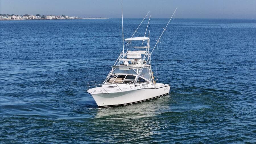 1999 Carolina Classic 28 Express