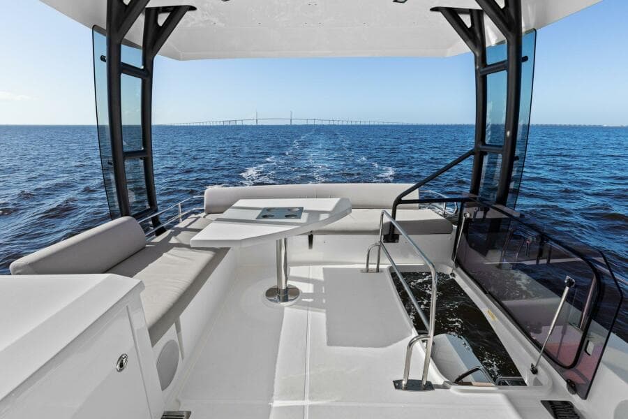 2022 Prestige 460 Flybridge - Brace Yourself Too -Flybridge