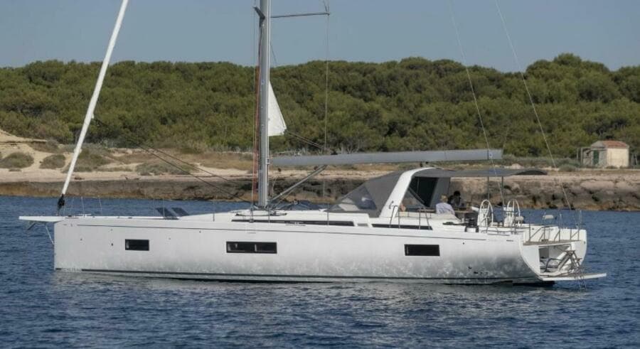 2025 Beneteau Oceanis Yacht 54