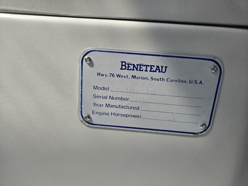 1996 Beneteau Oceanis 351