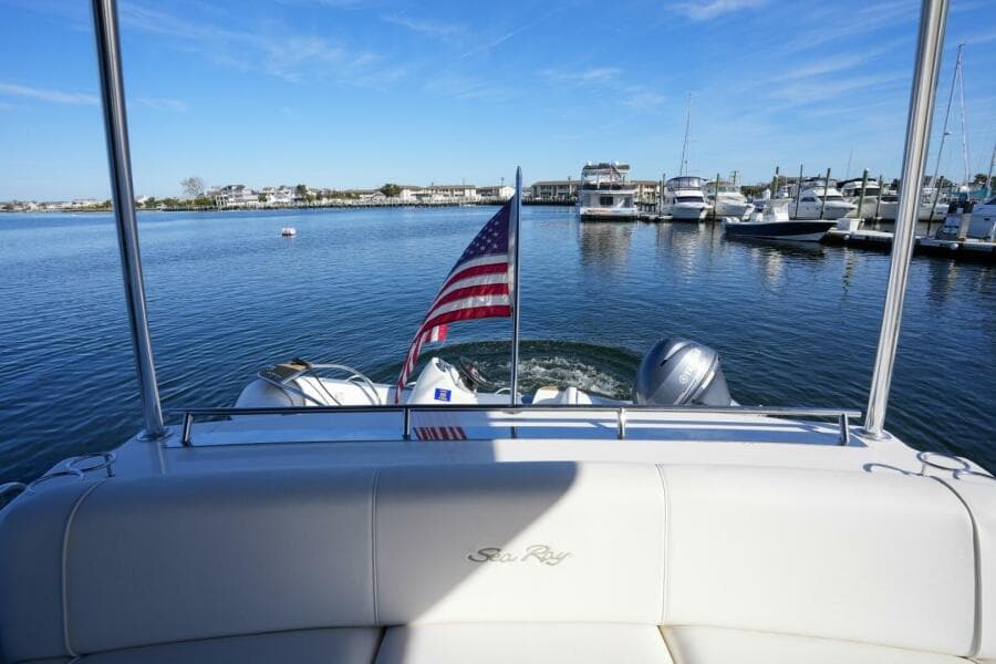2013 Sea Ray 610 Sundancer
