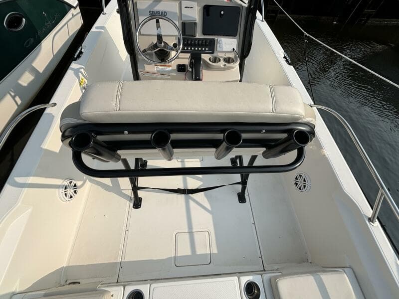 2023 Boston Whaler 250 Dauntless