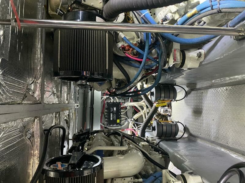 1998 Sea Ray 480 Sedan Bridge