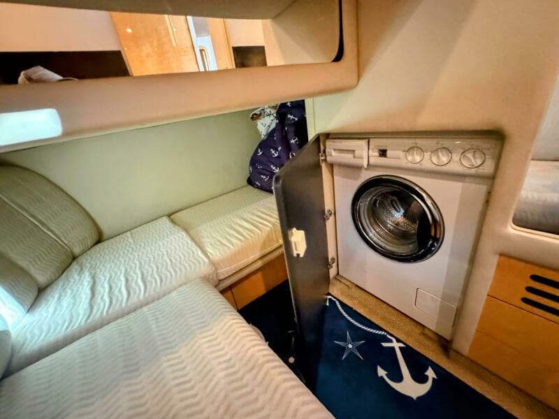 1998 Sea Ray 480 Sedan Bridge