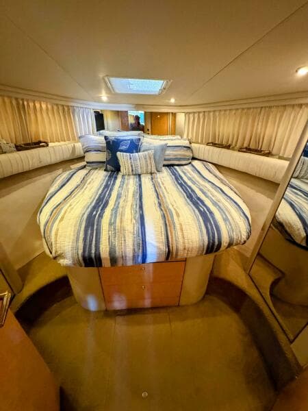 1998 Sea Ray 480 Sedan Bridge