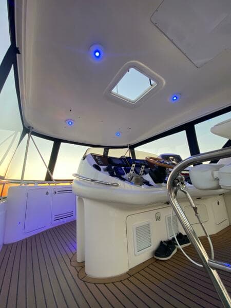 1998 Sea Ray 480 Sedan Bridge