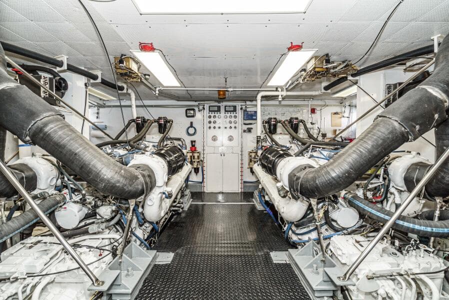 1992 Barattucci Yacht Fisher