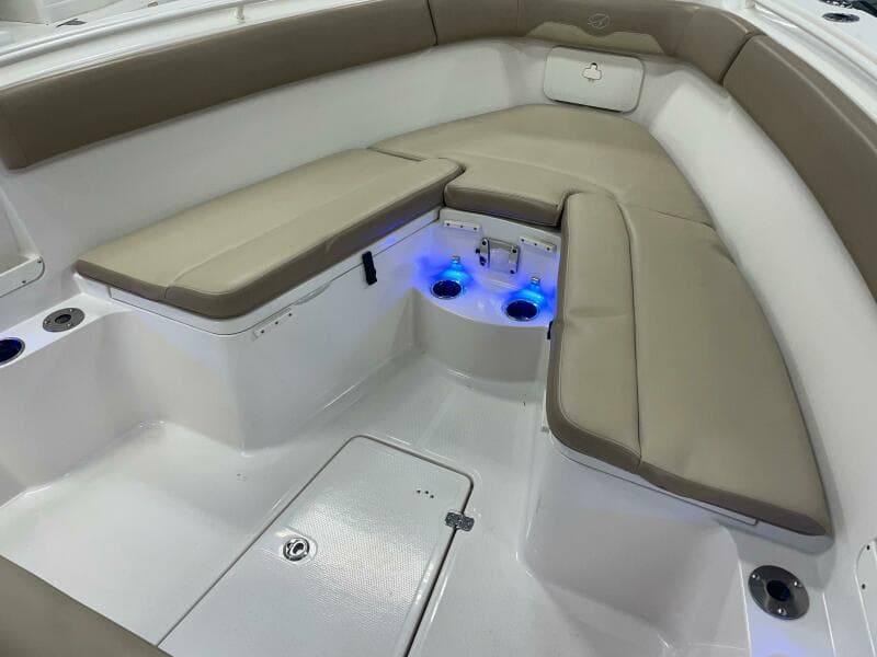 2017 Sailfish 290 Center Console