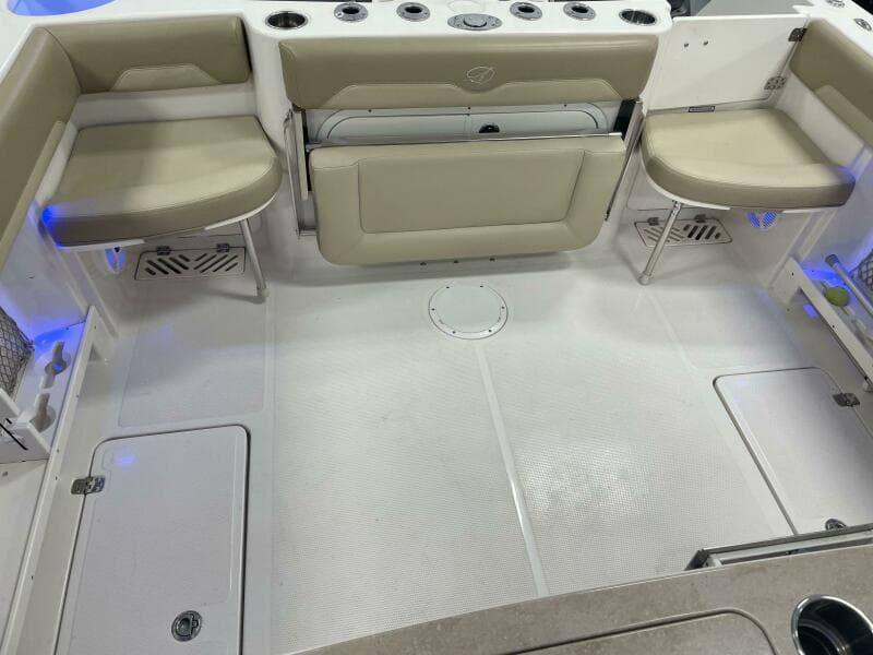 2017 Sailfish 290 Center Console