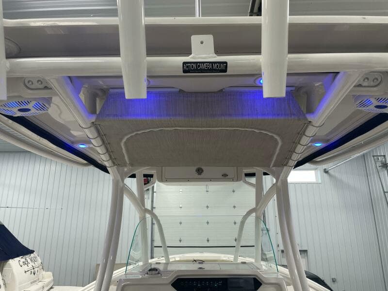 2017 Sailfish 290 Center Console