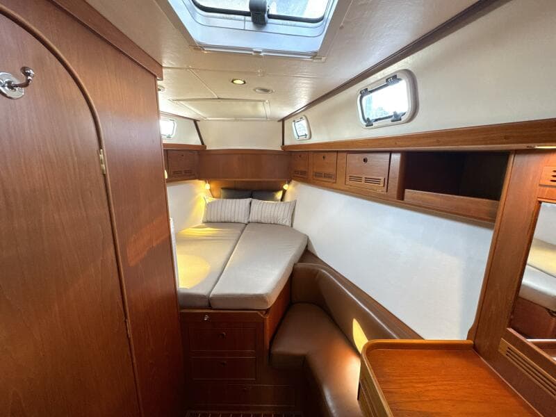 1999 Bowman 48 Aft Cockpit