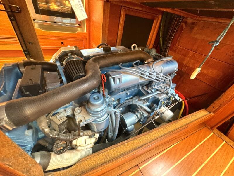 1999 Bowman 48 Aft Cockpit