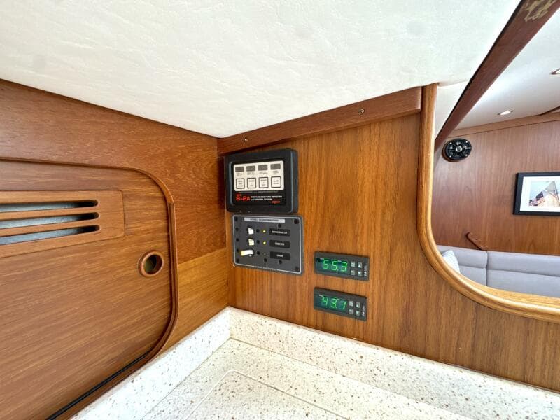 1999 Bowman 48 Aft Cockpit