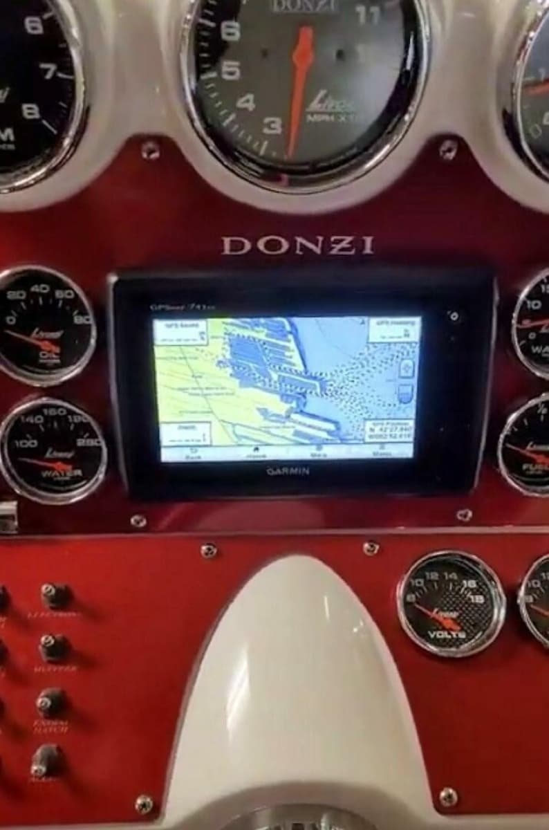 2008 Donzi 35 ZR - Photo 16