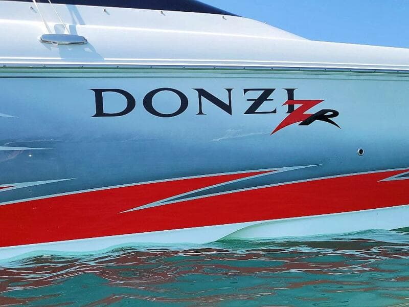 2008 Donzi 35 ZR