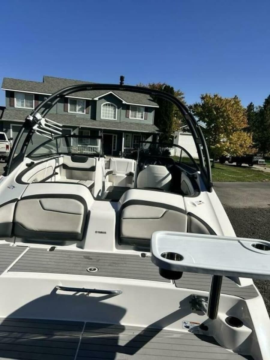 2019 Yamaha Boats AR210 - Photo 21