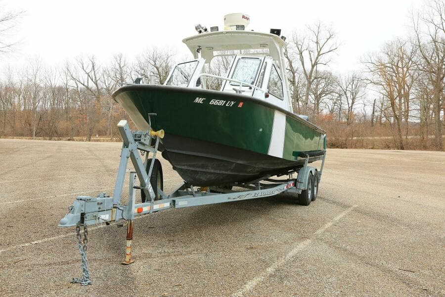 2002 SeaArk 25 V Commander SAMA 365