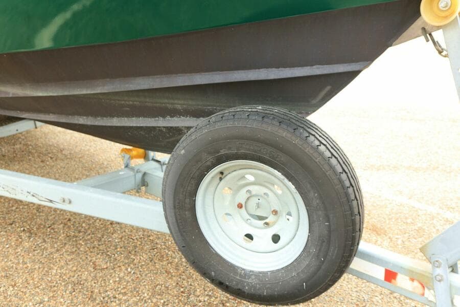 2002 SeaArk 25 V Commander SAMA 365